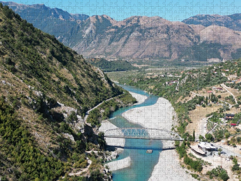 Der Fluß Vjosa Albanien - CALVENDO Foto-Puzzle'