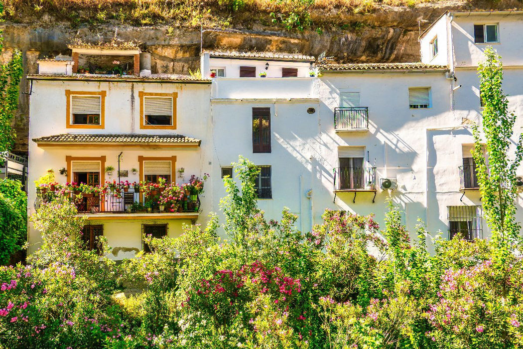 Premium Textil-Leinwand weiße Häuser Dorf Setenil de las Bodegas