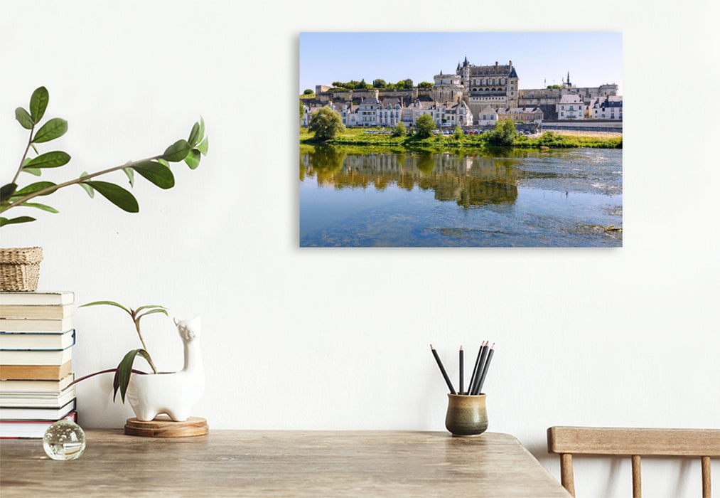 Premium Textil-Leinwand Amboise: Stadtansicht mit Château Royal