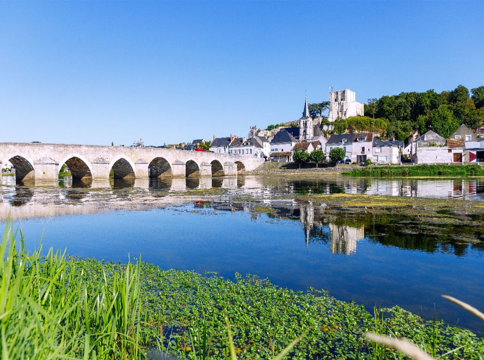 Montrichard: Stadtansicht mit Steinbrücke über den Cher - CALVENDO Foto-Puzzle'