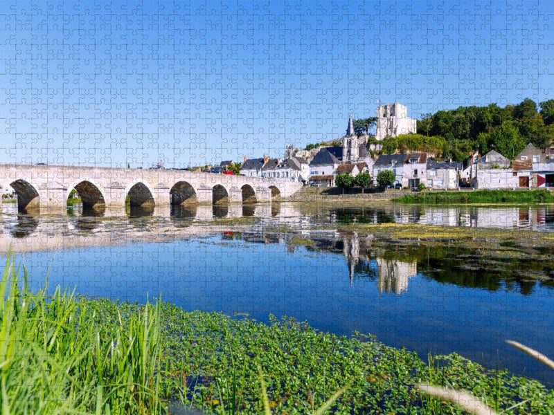 Montrichard: Stadtansicht mit Steinbrücke über den Cher - CALVENDO Foto-Puzzle'