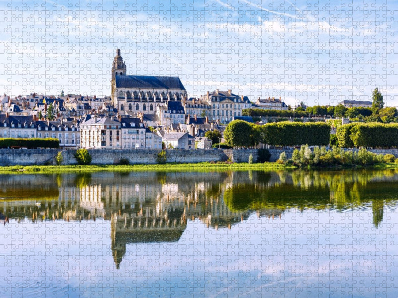 Blois: Stadtansicht mit Cathédrale Saint-Louis - CALVENDO Foto-Puzzle'
