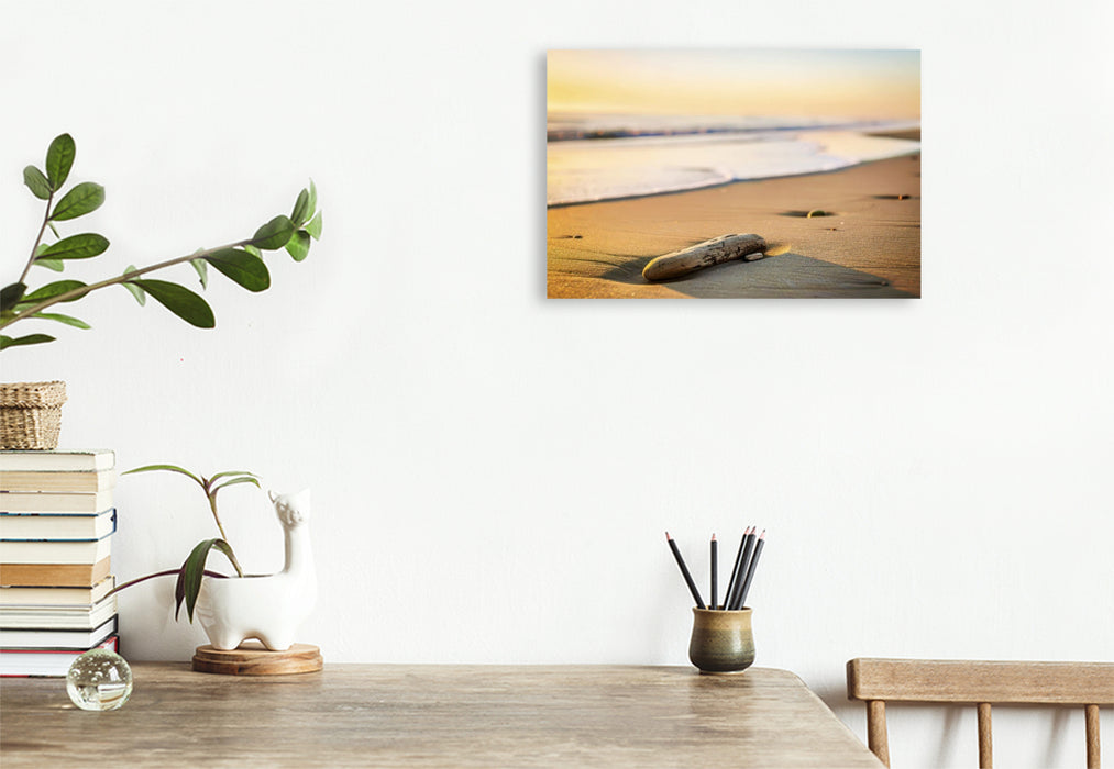 Premium Textil-Leinwand Sonne als Silhouette, warm, aber minimal.