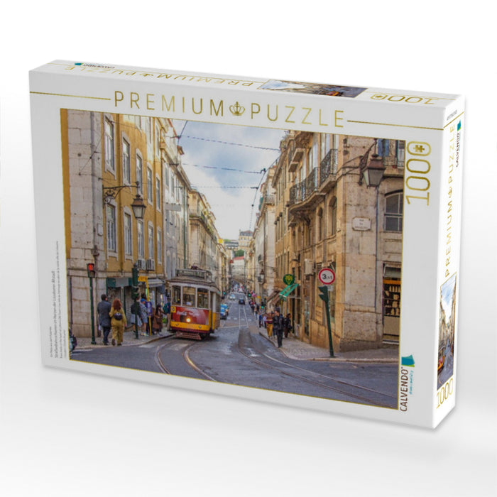 Straßenbahnschienen im Herzen der Lissaboner Altstadt - CALVENDO Foto-Puzzle'