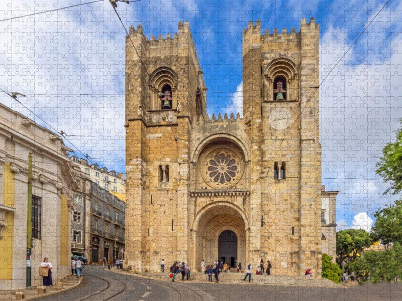 Lissabons älteste Kirche im Herzen der Alfama - CALVENDO Foto-Puzzle'