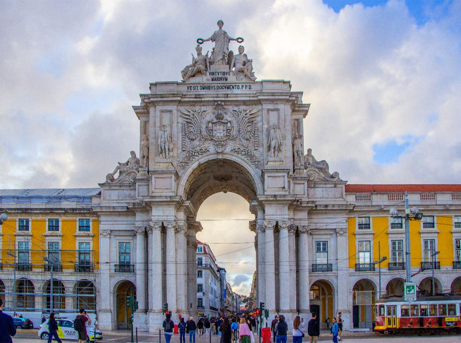 Der Arco da Rua Augusta an der Praça do Comércio - CALVENDO Foto-Puzzle'