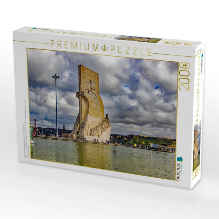 Das Padrão dos Descobrimentos am Ufer des Tejo - CALVENDO Foto-Puzzle'