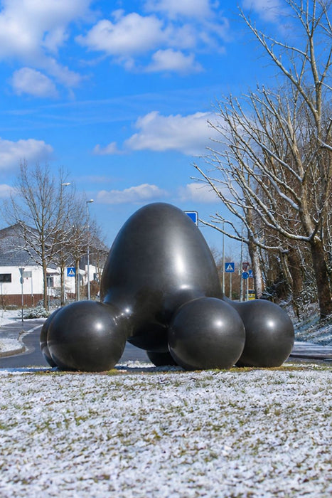 Premium Textil-Leinwand Oberurseler Straße Kunst im Kreisel