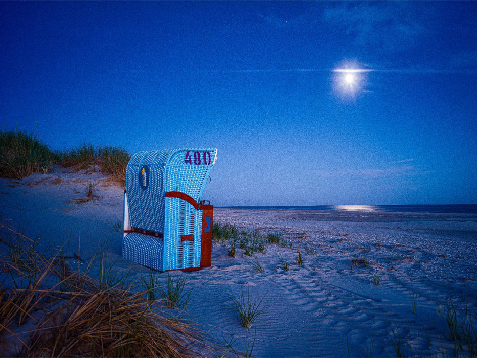 Einsamer Strandkorb - CALVENDO Foto-Puzzle'