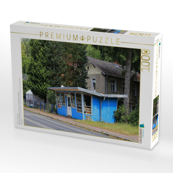 Historischer DDR-Kiosk in Buckow in der Märkischen Schweiz - CALVENDO Foto-Puzzle'