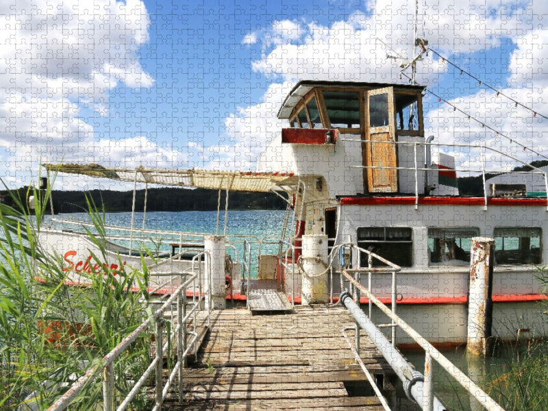 Fahrgastschiff Scherri am Schermützelsee in Buckow in der Märkischen Schweiz - CALVENDO Foto-Puzzle'