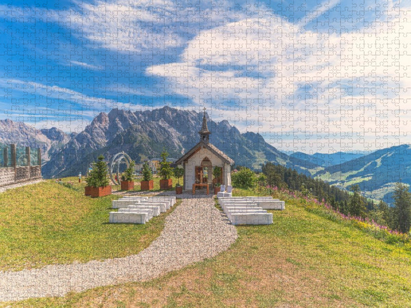 Die Hochmaisbahn in Hinterthal ist ein idealer Ausgangspunkt für unvergessliche Naturerlebnisse in der Region Hochkönig. - CALVENDO Foto-Puzzle'