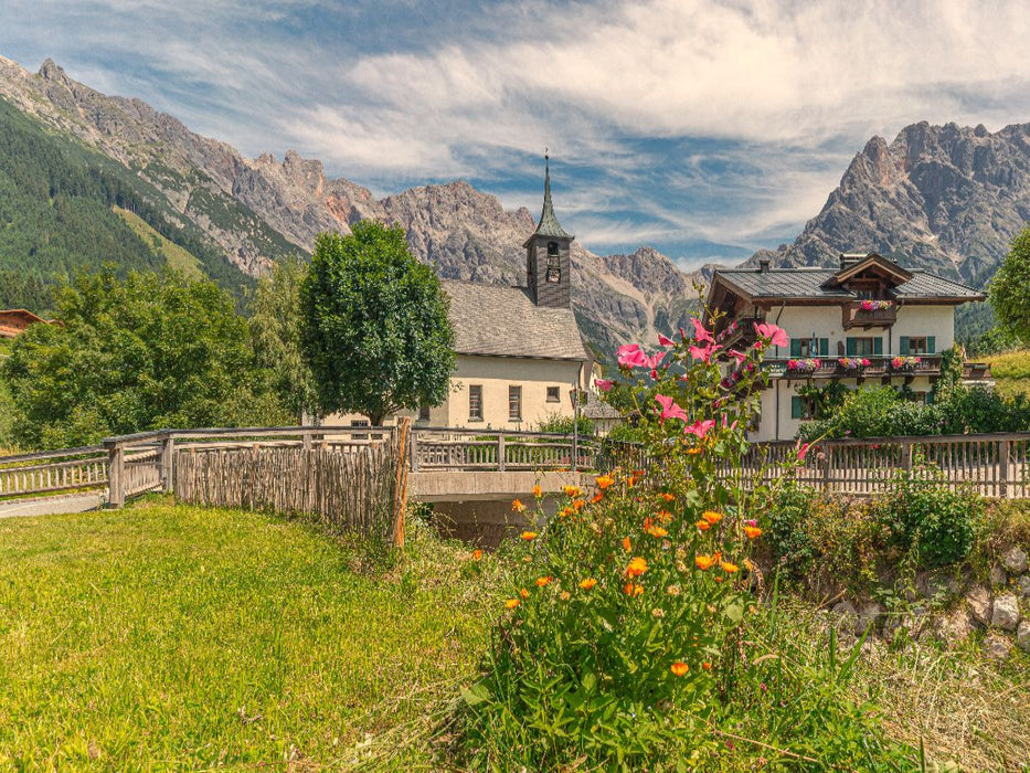 Kirche Hinterthal – Ein stiller Ort inmitten der Bergwelt. - CALVENDO Foto-Puzzle'