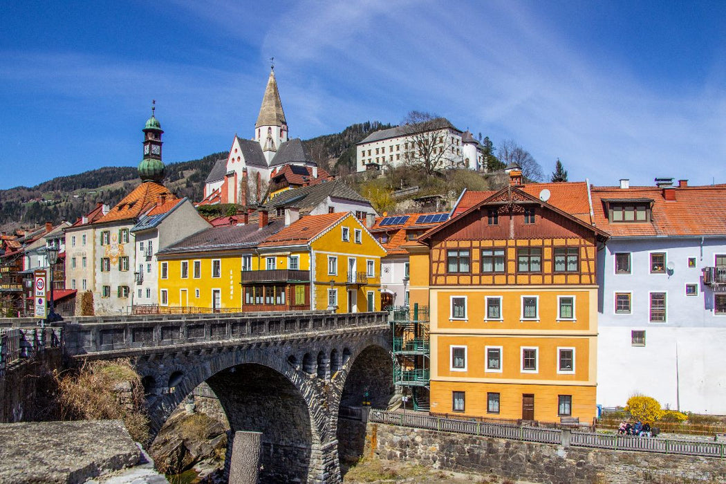 Premium Textil-Leinwand Die Bahnhofsbrücke in der Altstadt