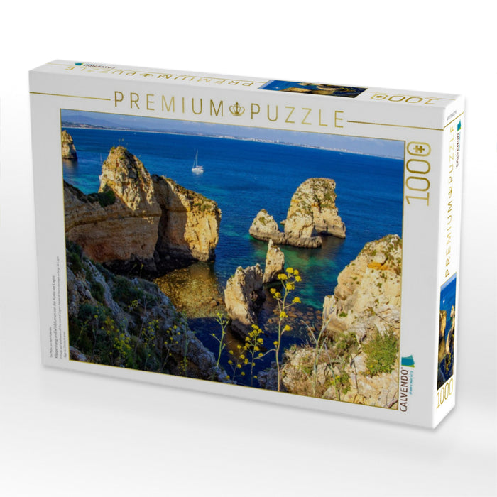 Klippenhang und Wildblumen vor der Küste vor Lagos - CALVENDO Foto-Puzzle'