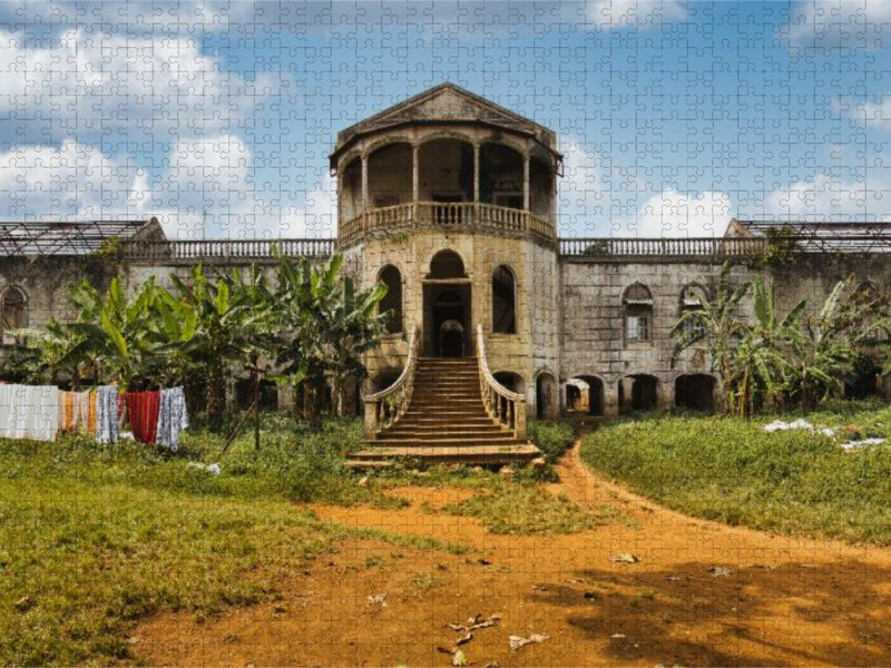 Das alte Hospital der Roça Água Izé - CALVENDO Foto-Puzzle'