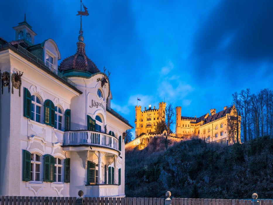 Jägerhaus und Schloss Hohenschwangau zur blauen Stunde - CALVENDO Foto-Puzzle'