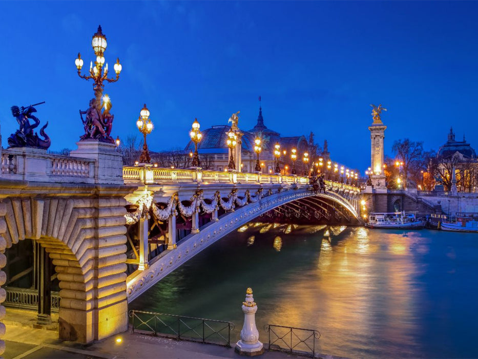 Seine-Brücke Pont Alexandre III zur blauen Stunde - CALVENDO Foto-Puzzle'