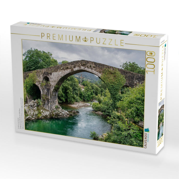 Cangas de Onís Brücke am Sella River - CALVENDO Foto-Puzzle'