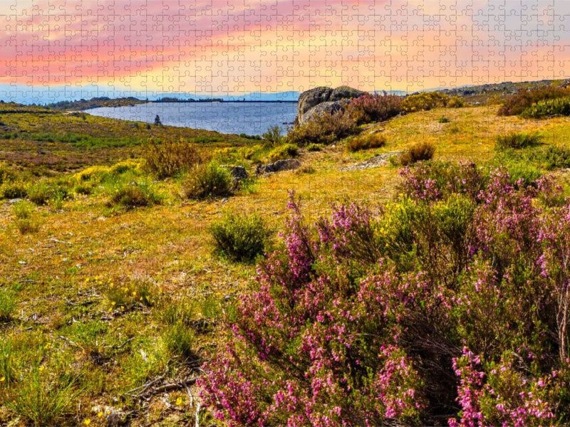 Der malerische Blick auf die Lagoa Comprida - CALVENDO Foto-Puzzle'