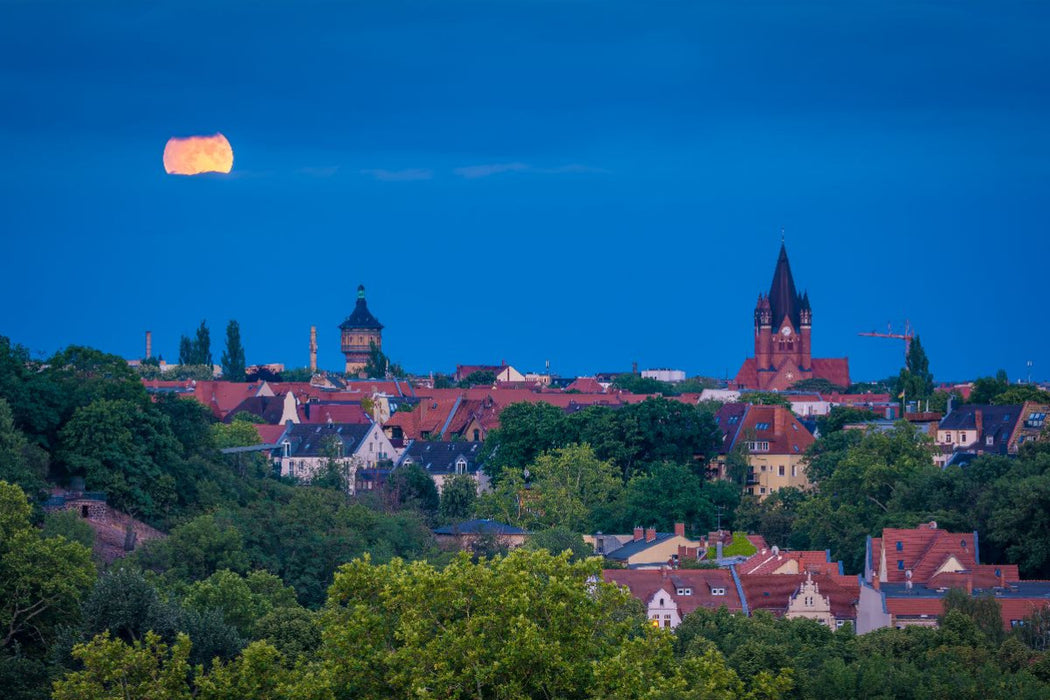 Premium Textil-Leinwand Vollmond über Wasserturm Nord und Pauluskirche