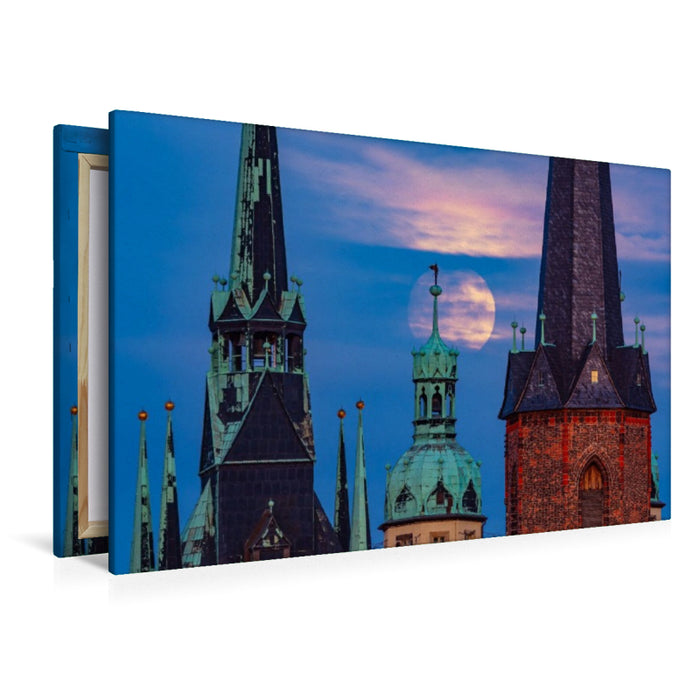 Premium Textil-Leinwand Vollmond über den Türmen der Stadt
