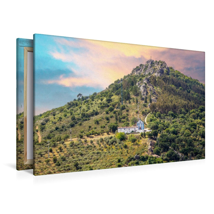 Premium Textil-Leinwand Die Wallfahrtskapelle der Penha hoch über dem Alentejo