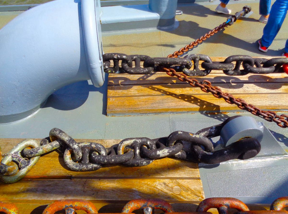 Oberdeck mit Ankerkette - CALVENDO Foto-Puzzle'