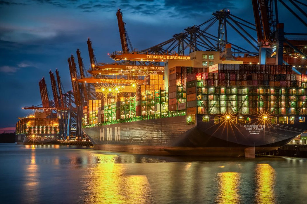 Premium Textil-Leinwand Containerschiff HMM Garam, Monrovia