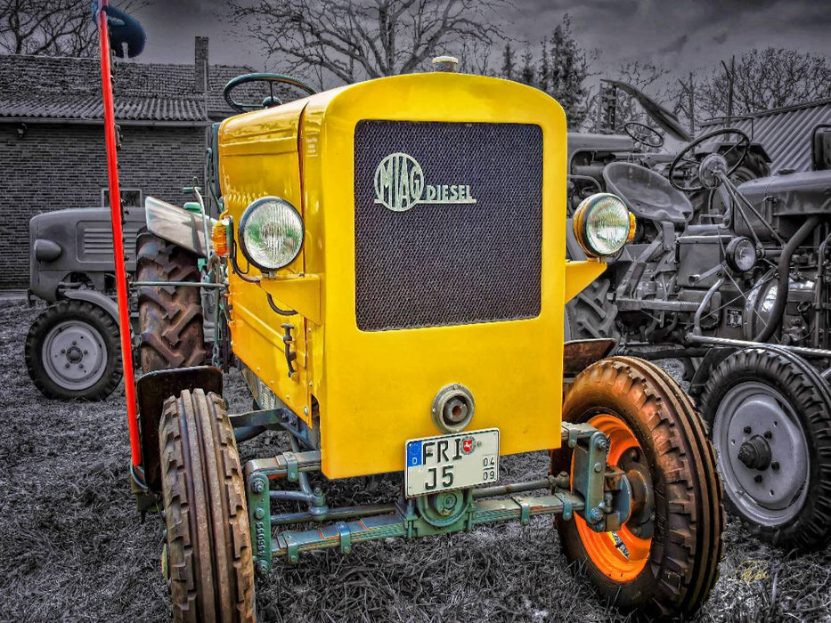 Oldtimer Traktor Miag - CALVENDO Foto-Puzzle'