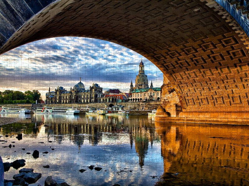 Unter der Augustusbrücke - CALVENDO Foto-Puzzle'