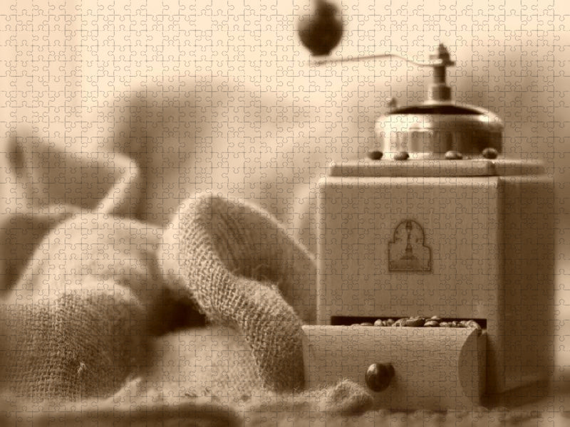 Alte Kaffeemühle - CALVENDO Foto-Puzzle'