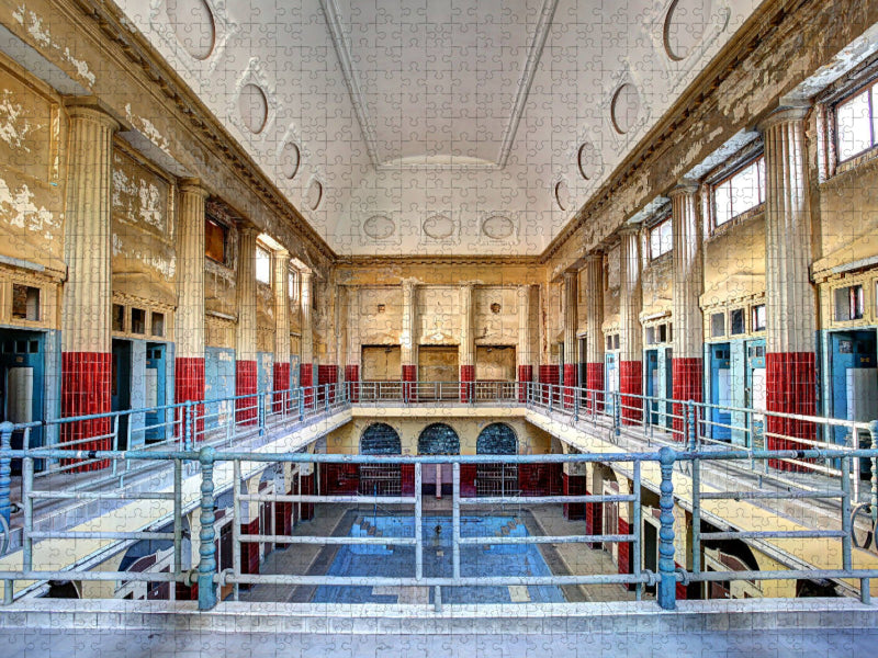 Blick in die Schwimmhalle - CALVENDO Foto-Puzzle'