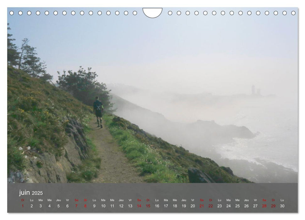 LE SENTIER DES DOUANIERS. Parcourir ce joyau breton. (CALVENDO Calendrier mensuel 2025)