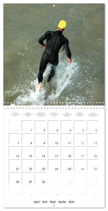 Triathlon Fairly Close (CALVENDO Monthly Calendar 2025)