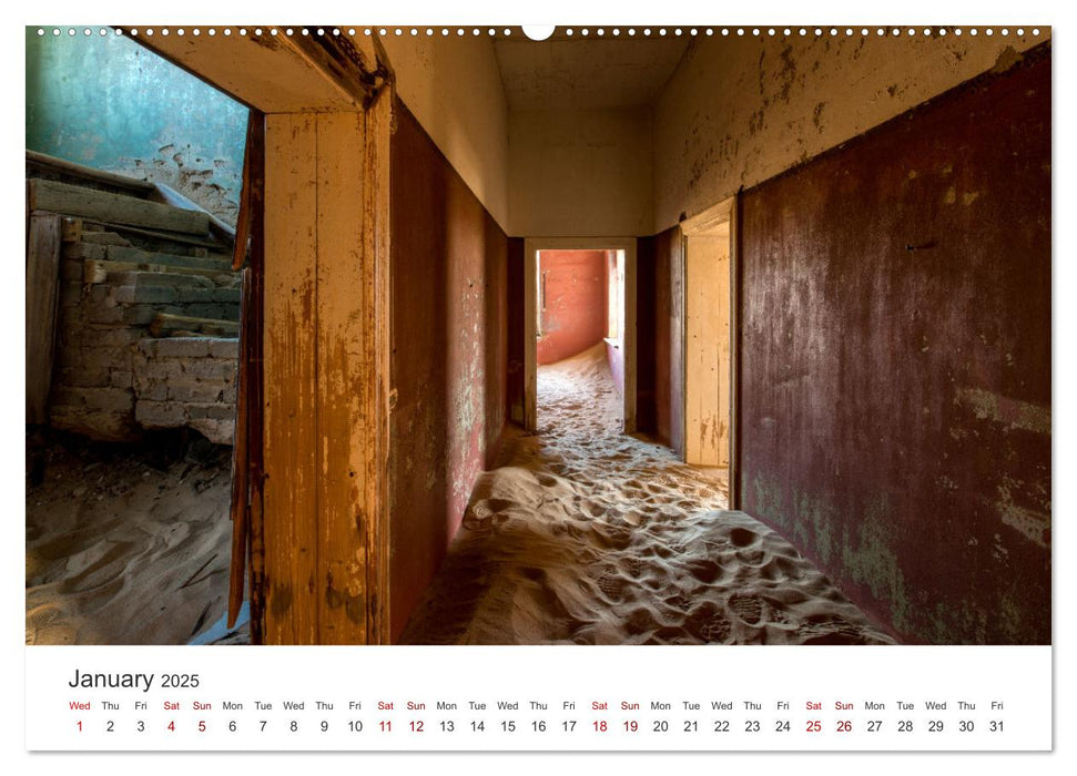 Kolmanskop Sand storm in town (CALVENDO Monthly Calendar 2025)