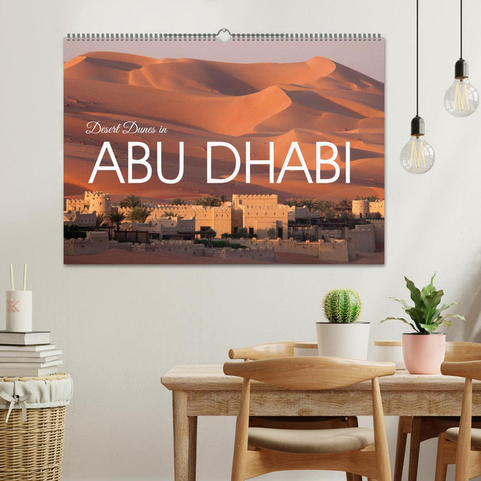 Desert dunes in Abu Dhabi (CALVENDO Monthly Calendar 2025)