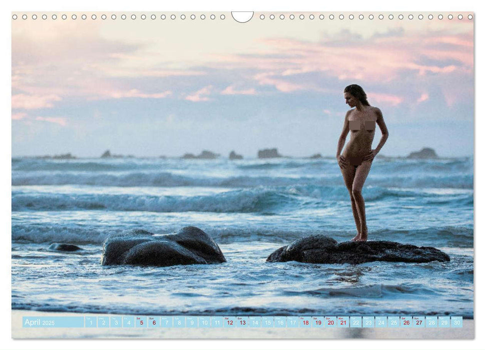 Nude on Seashores (CALVENDO Monthly Calendar 2025)