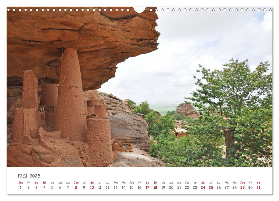 Mali - Pays Dogon - Patrimoine mondial culturel et naturel (CALVENDO Calendrier mensuel 2025)