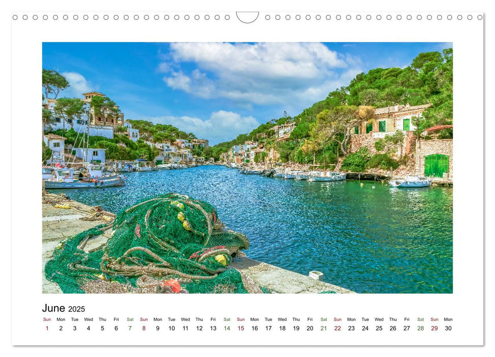 Mallorca Dreamlike Balearic Island (CALVENDO Monthly Calendar 2025)