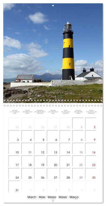 Northern Ireland and Belfast (CALVENDO Monthly Calendar 2025)