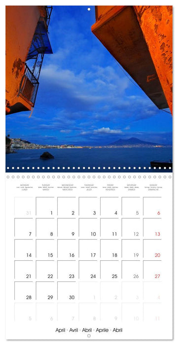 Around Naples (CALVENDO Monthly Calendar 2025)