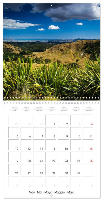 Adventure in Paradise – New Zealand’s North Island (CALVENDO Monthly Calendar 2025)