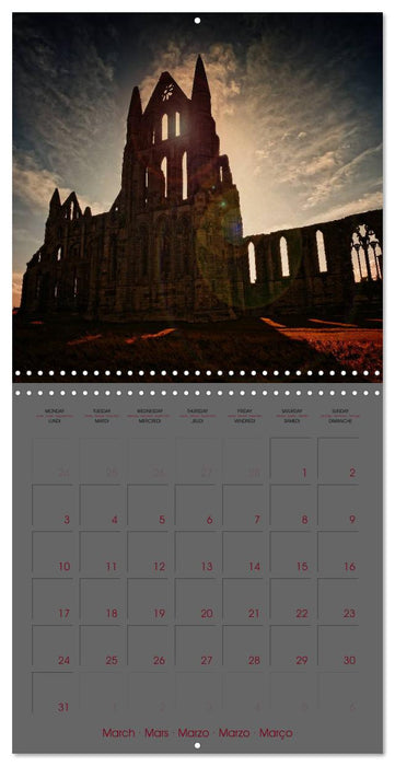 Gothic - Awaiting Darkness (CALVENDO Monthly Calendar 2025)