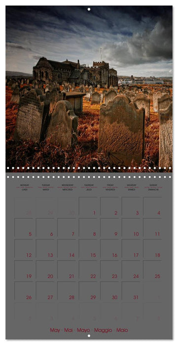 Gothic - Awaiting Darkness (CALVENDO Monthly Calendar 2025)