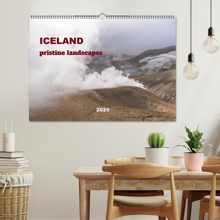 ICELAND pristine landscapes (CALVENDO Monthly Calendar 2025)