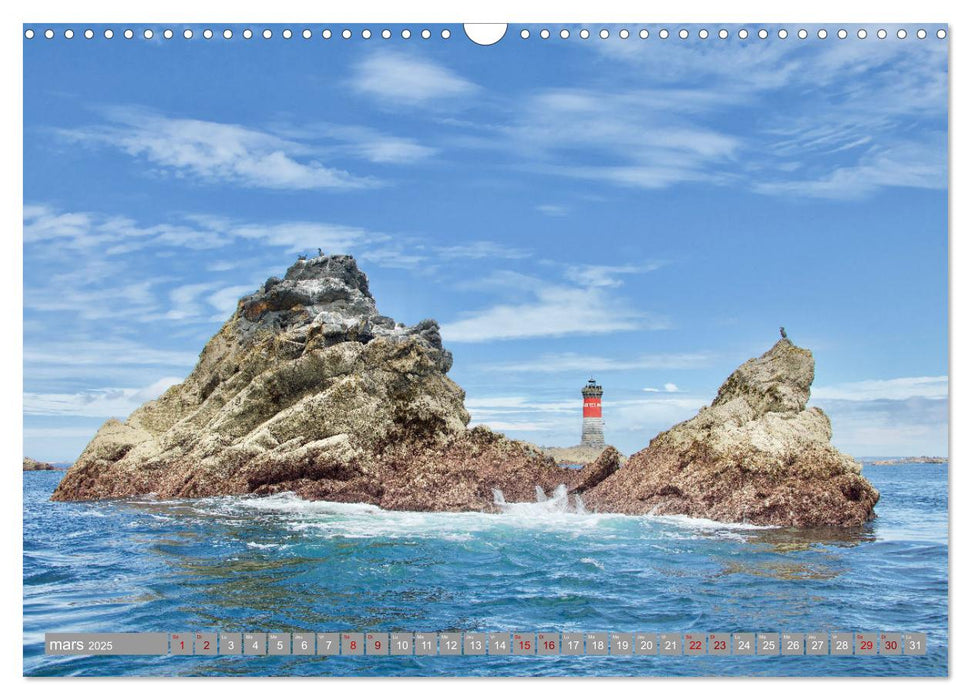 Phare des Pierres Noires (CALVENDO Calendrier mensuel 2025)