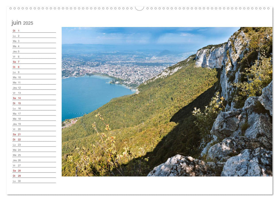 Coup d'œil sur le Lac d'Annecy (CALVENDO Calendrier supérieur 2025)