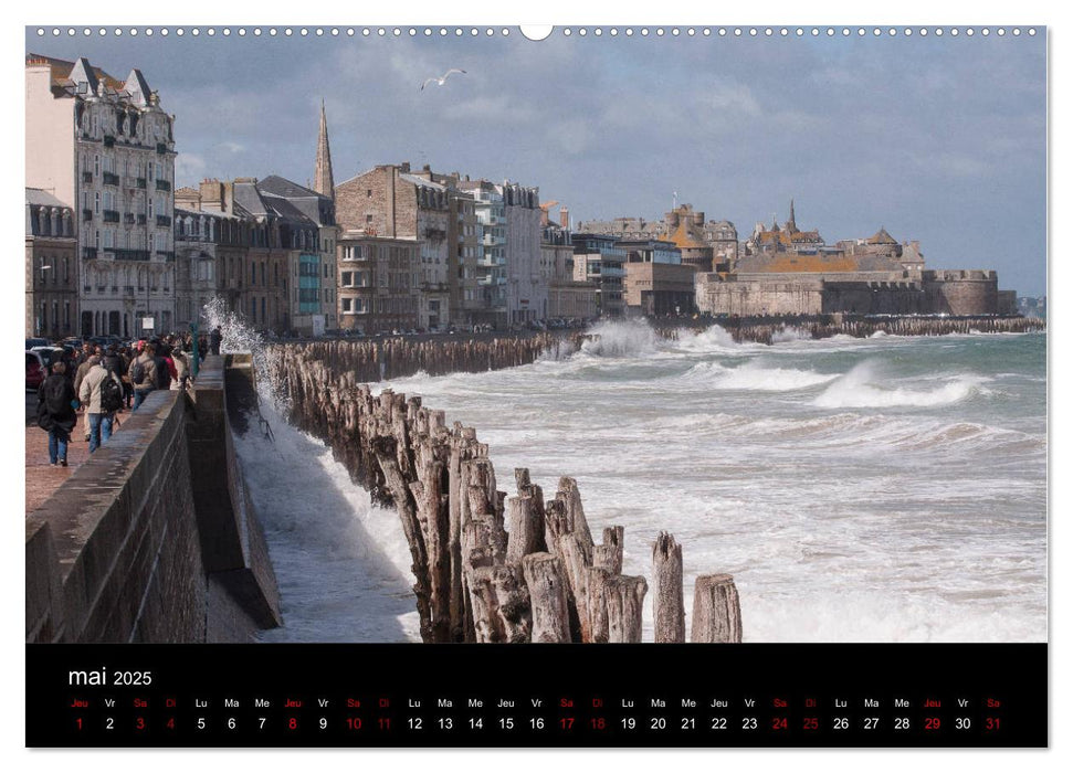 Saint-Malo au fil des mois (CALVENDO Calendrier supérieur 2025)