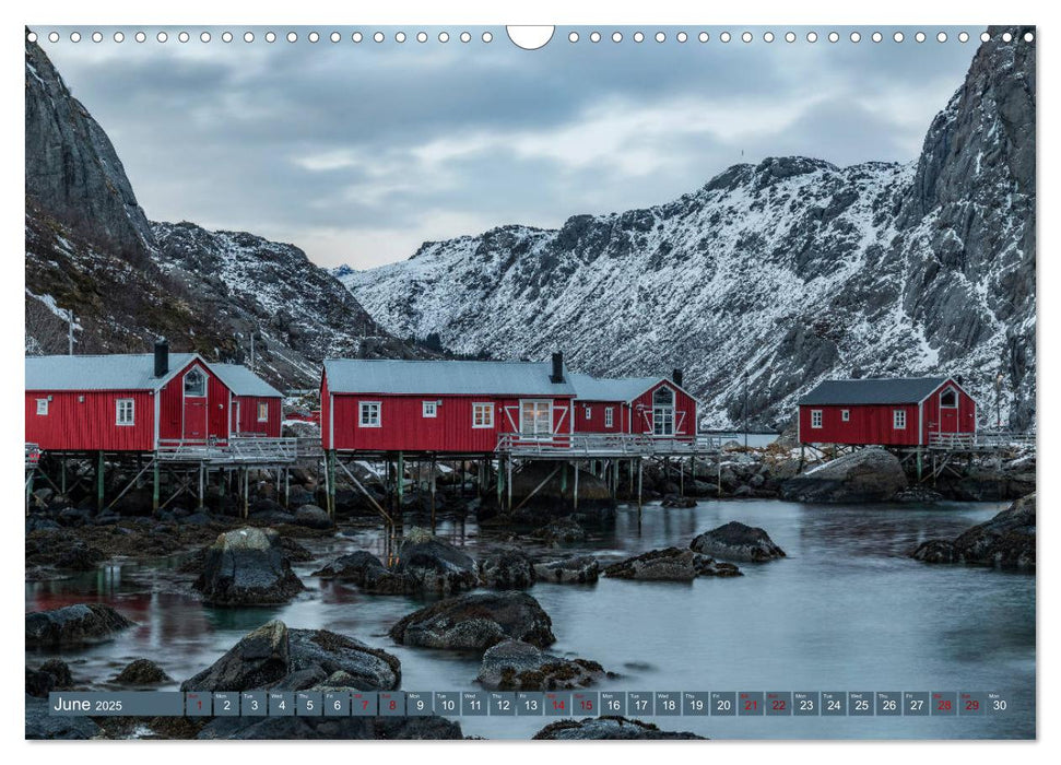 Lofoten, Norway's untamed beauty in Winter (CALVENDO Monthly Calendar 2025)